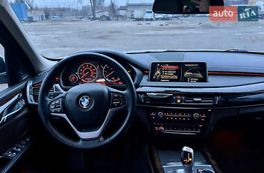 Внедорожник / Кроссовер BMW X5 2014 в 