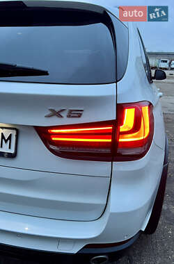 Внедорожник / Кроссовер BMW X5 2014 в 
