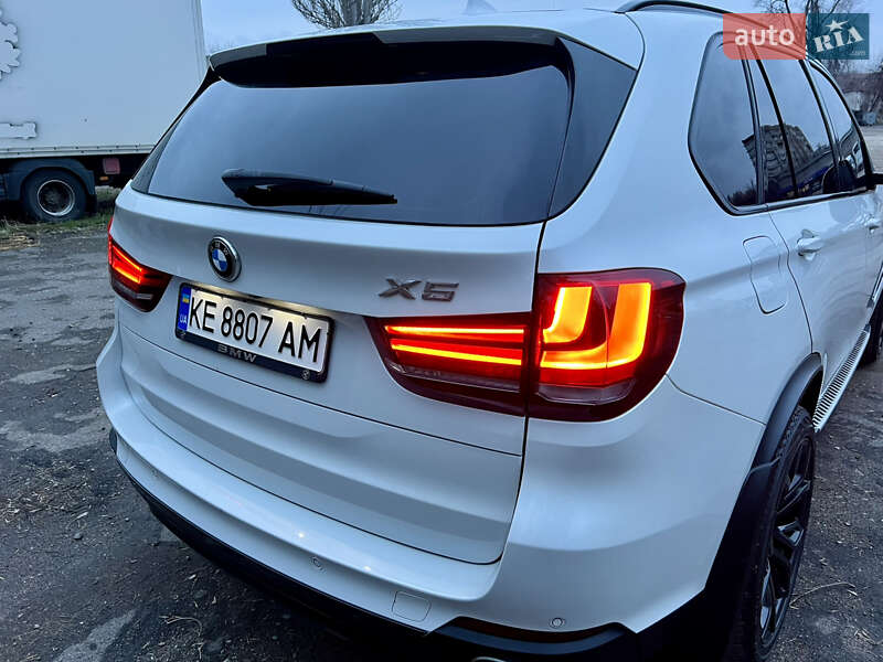 Позашляховик / Кросовер BMW X5 2014 в Києві