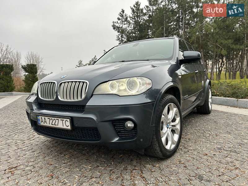 Внедорожник / Кроссовер BMW X5 2012 в Днепре