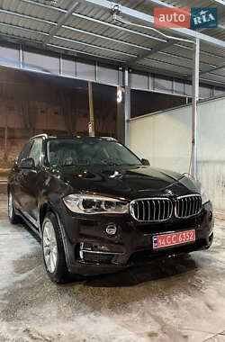 Позашляховик / Кросовер BMW X5 2015 в Львові