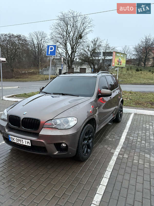 Позашляховик / Кросовер BMW X5 2012 в Рівному фото 4 Позашляховик / Кросовер BMW X5 2012 в Рівному