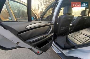 Позашляховик / Кросовер BMW X5 2004 в 
