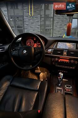 Внедорожник / Кроссовер BMW X5 2012 в Житомире