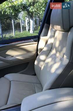 Позашляховик / Кросовер BMW X5 2008 в 