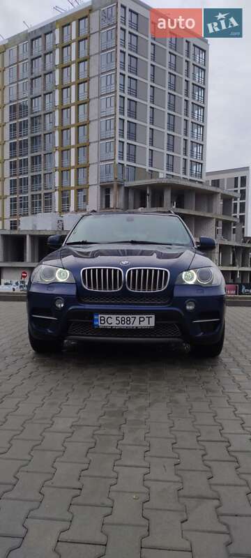 Внедорожник / Кроссовер BMW X5 2010 в Львове