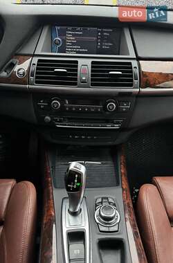 Внедорожник / Кроссовер BMW X5 2012 в Одессе