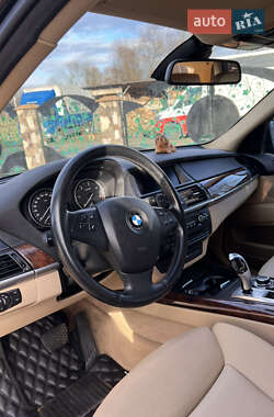 Внедорожник / Кроссовер BMW X5 2011 в Калуше