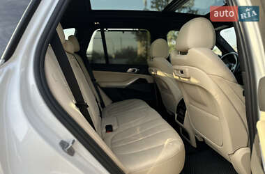Внедорожник / Кроссовер BMW X5 2020 в 