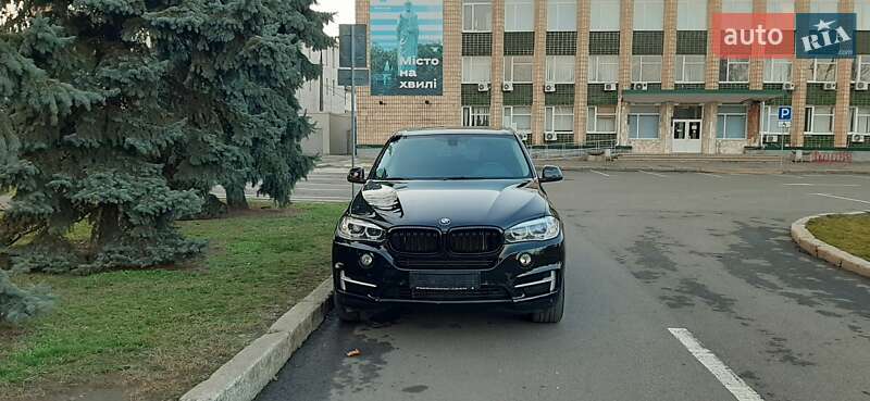 Внедорожник / Кроссовер BMW X5 2015 в Киеве