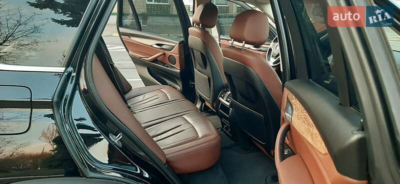 Внедорожник / Кроссовер BMW X5 2015 в Киеве