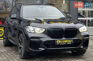 Позашляховик / Кросовер BMW X5 2022 в Івано-Франківську