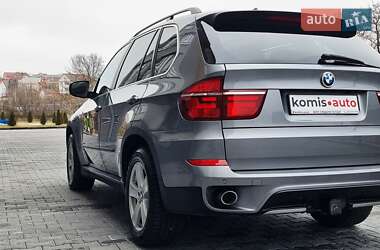 Позашляховик / Кросовер BMW X5 2013 в 