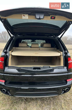 Внедорожник / Кроссовер BMW X5 2011 в 