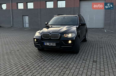 Внедорожник / Кроссовер BMW X5 2010 в Ровно