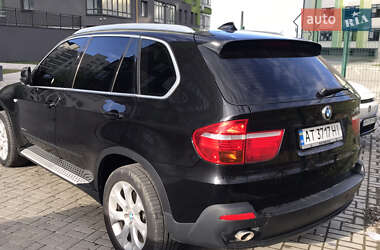 Позашляховик / Кросовер BMW X5 2010 в Івано-Франківську