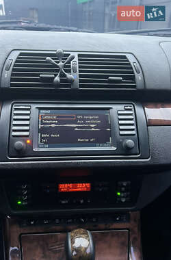 Внедорожник / Кроссовер BMW X5 2006 в 