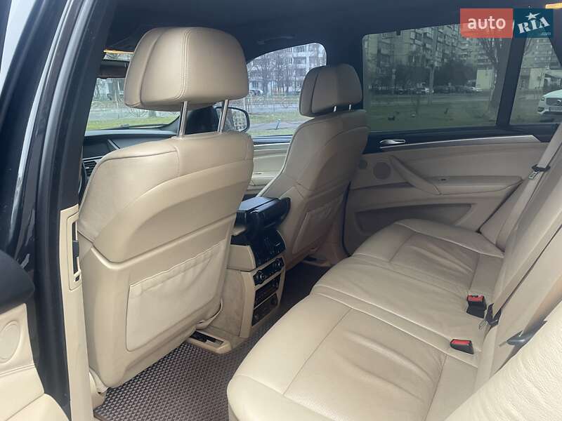 Внедорожник / Кроссовер BMW X5 2008 в Киеве