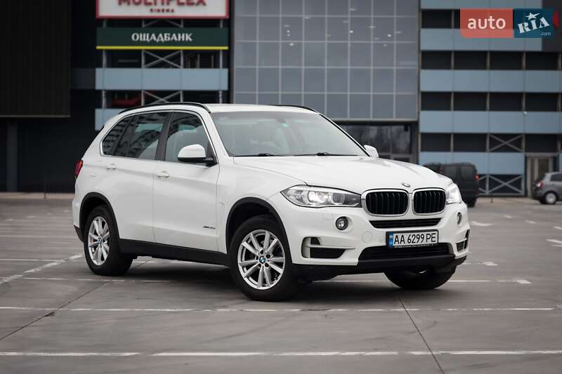 Внедорожник / Кроссовер BMW X5 2015 в 