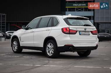 Внедорожник / Кроссовер BMW X5 2015 в 