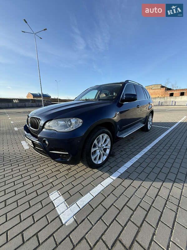 Внедорожник / Кроссовер BMW X5 2013 в Тернополе