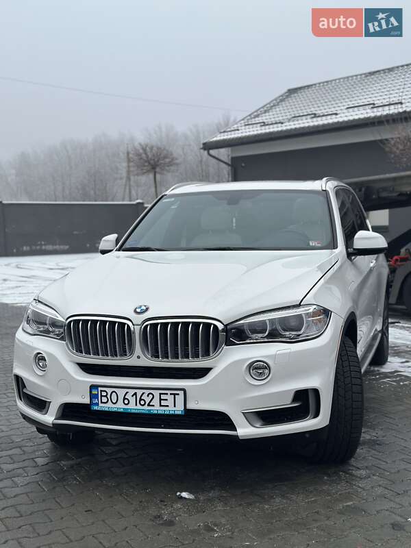 Внедорожник / Кроссовер BMW X5 2017 в 