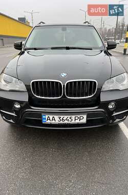 Внедорожник / Кроссовер BMW X5 2012 в Киеве