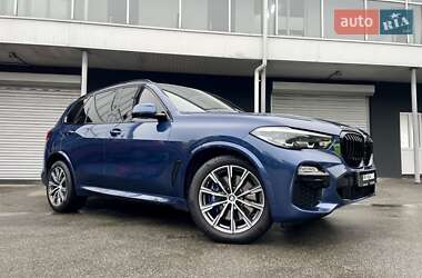 Внедорожник / Кроссовер BMW X5 2019 в 