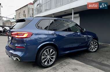 Внедорожник / Кроссовер BMW X5 2019 в 