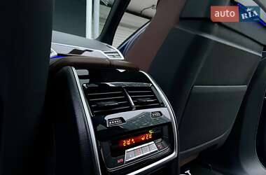 Внедорожник / Кроссовер BMW X5 2019 в 