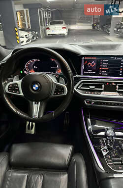 Внедорожник / Кроссовер BMW X5 2019 в 