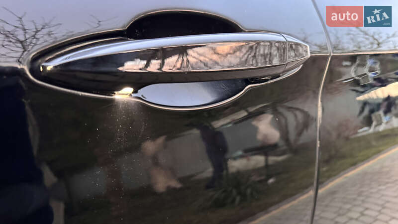 Внедорожник / Кроссовер BMW X5 2014 в Дрогобыче