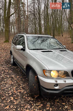 Внедорожник / Кроссовер BMW X5 2001 в 
