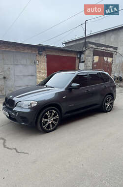 Внедорожник / Кроссовер BMW X5 2011 в Киеве