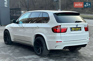 Внедорожник / Кроссовер BMW X5 2010 в Черновцах