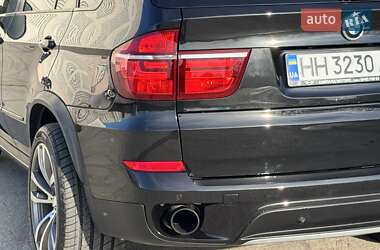 Внедорожник / Кроссовер BMW X5 2011 в 
