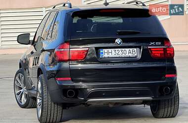 Внедорожник / Кроссовер BMW X5 2011 в 