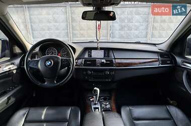 Внедорожник / Кроссовер BMW X5 2011 в 