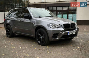 Позашляховик / Кросовер BMW X5 2011 в 