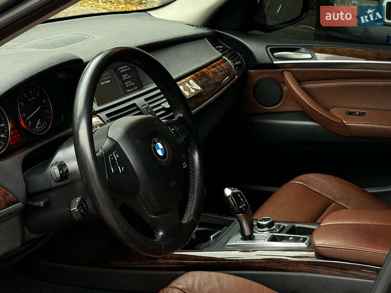 Внедорожник / Кроссовер BMW X5 2013 в Сумах