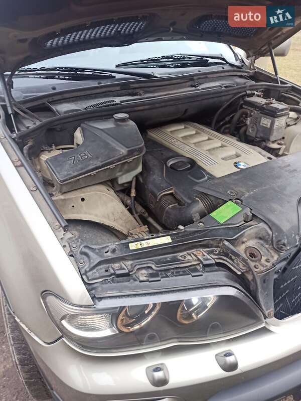 Внедорожник / Кроссовер BMW X5 2005 в Ровно