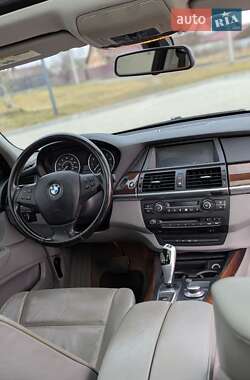 Позашляховик / Кросовер BMW X5 2009 в Здолбуніві