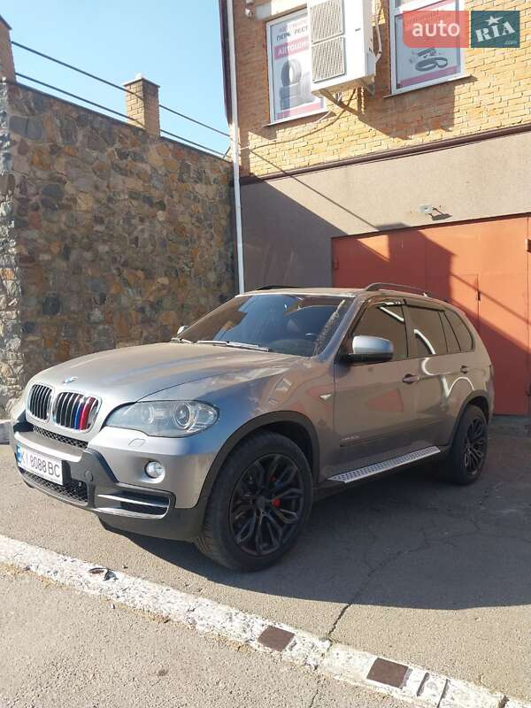 Внедорожник / Кроссовер BMW X5 2007 в Оратове