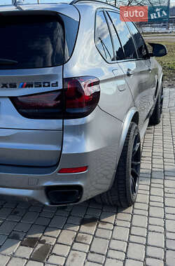 Позашляховик / Кросовер BMW X5 2016 в 