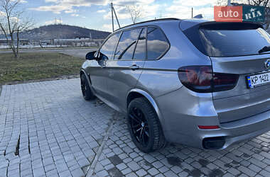 Позашляховик / Кросовер BMW X5 2016 в 