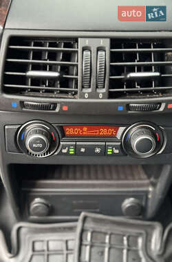 Позашляховик / Кросовер BMW X5 2011 в 
