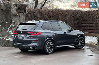 Внедорожник / Кроссовер BMW X5 2019 в 