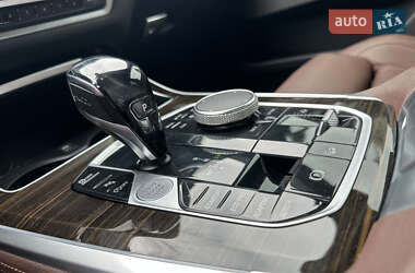 Внедорожник / Кроссовер BMW X5 2019 в 