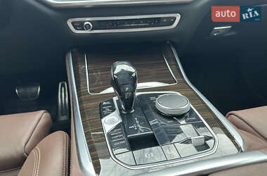 Внедорожник / Кроссовер BMW X5 2019 в 