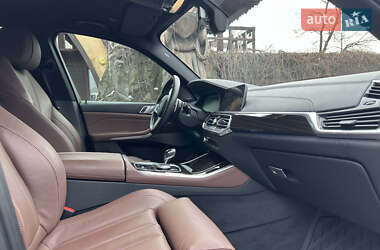 Внедорожник / Кроссовер BMW X5 2019 в 
